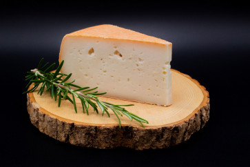 Edelziegenkäse