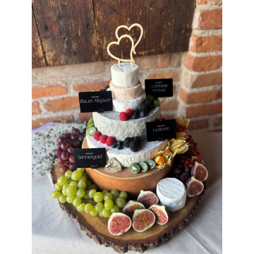 Käse Hochzeitstorte